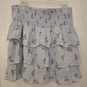 Vero Moda Light Blue Tiered Floral Smocked Mini Skirt